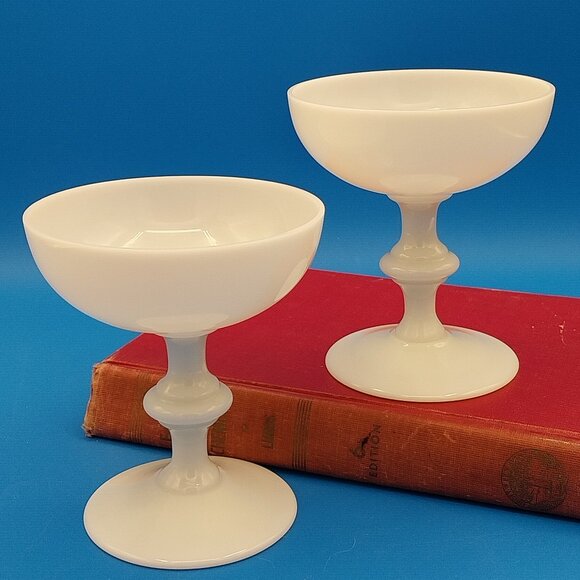 PORTIEUX VALLERYSTHAL white opaline Champagne/tall Sherbert glass - Picture 1 of 7